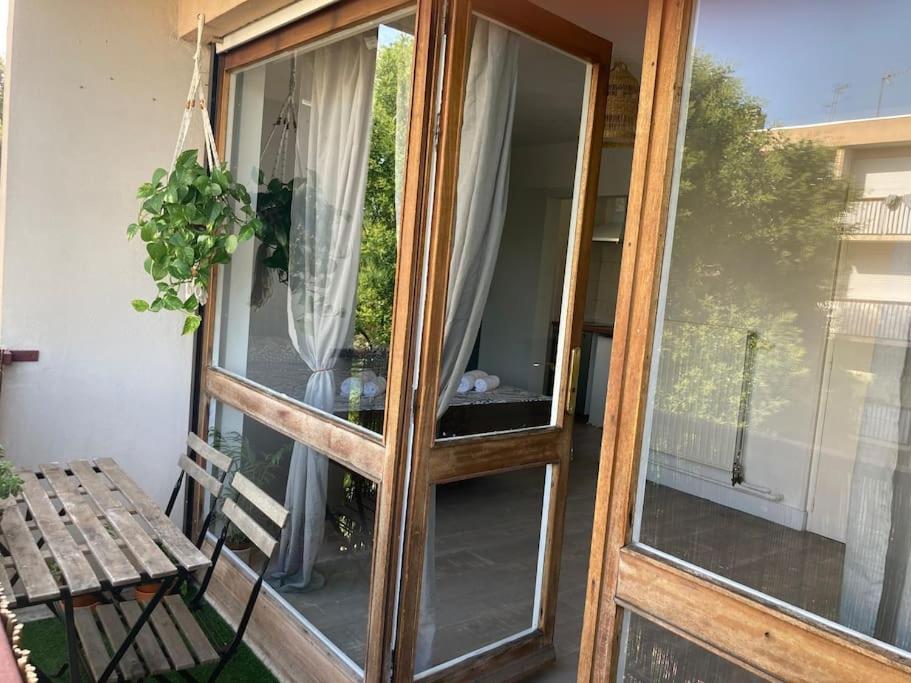Cozy Studio With Balcony And Free Parking 엑상프로방스 외부 사진